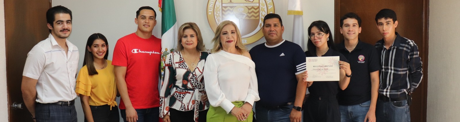 Estudiantes de Navojoa logran primer lugar en Maratón de ética