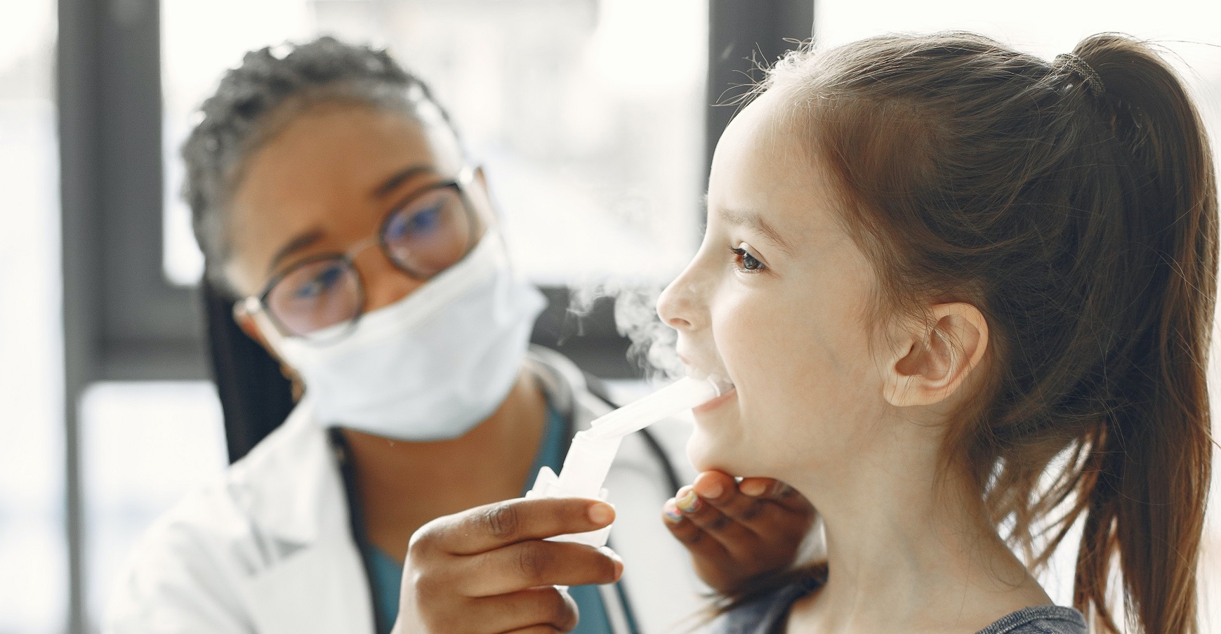 Tienen fármacos inhalados mayor aceptación y son más efectivos: Encinas Basurto