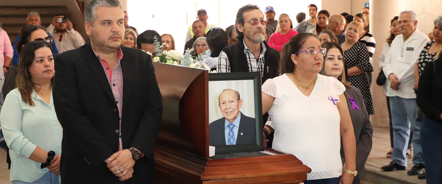 Despiden a Abel Noé Ramos Nieblas con un emotivo homenaje en el campus Navojoa