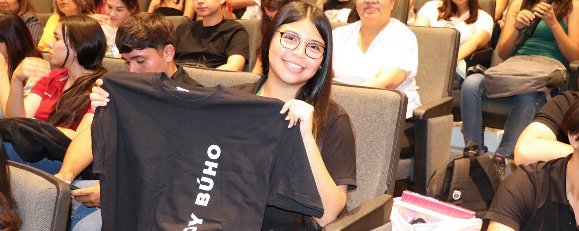 Brindan bienvenida a nuevos búhos en campus Navojoa