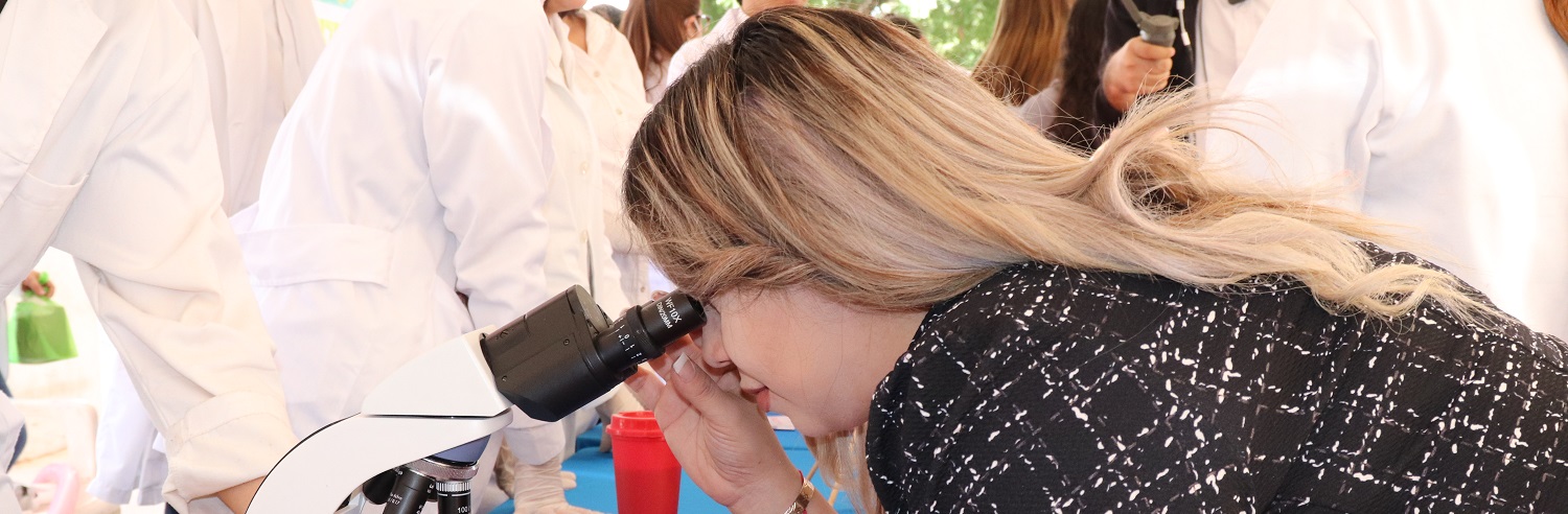 Realiza campus Navojoa la V Jornada Universitaria y XIX Feria de la Salud